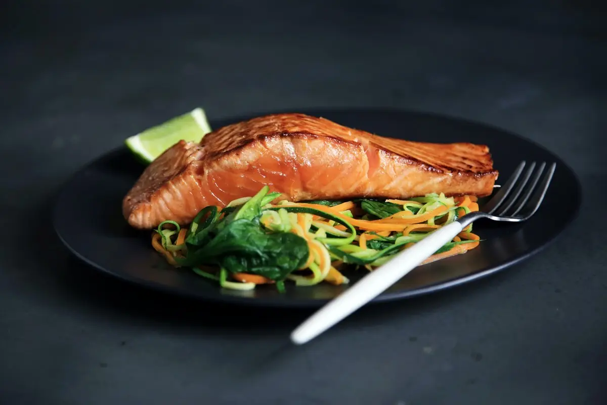 what to eat with salmon vegetables