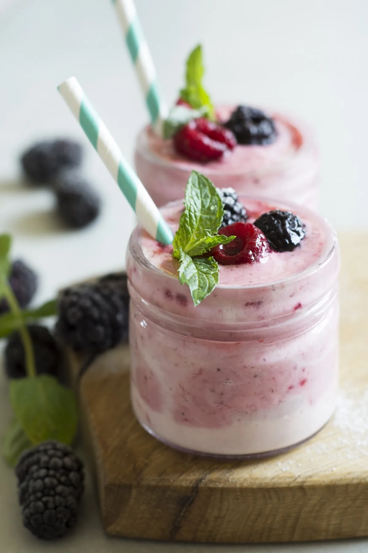 kefir with berries smoothie is low blood pressure remedy