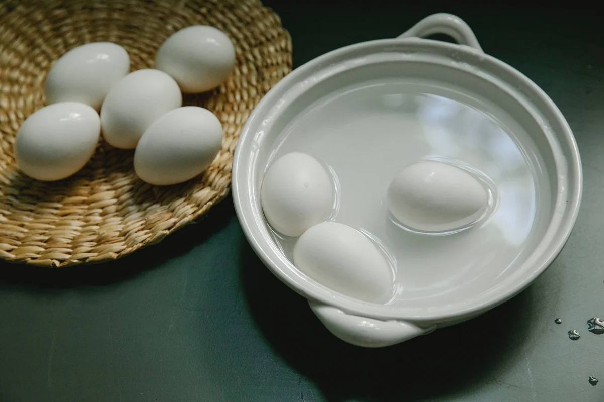 what is the fastest way to peel hard boiled eggs