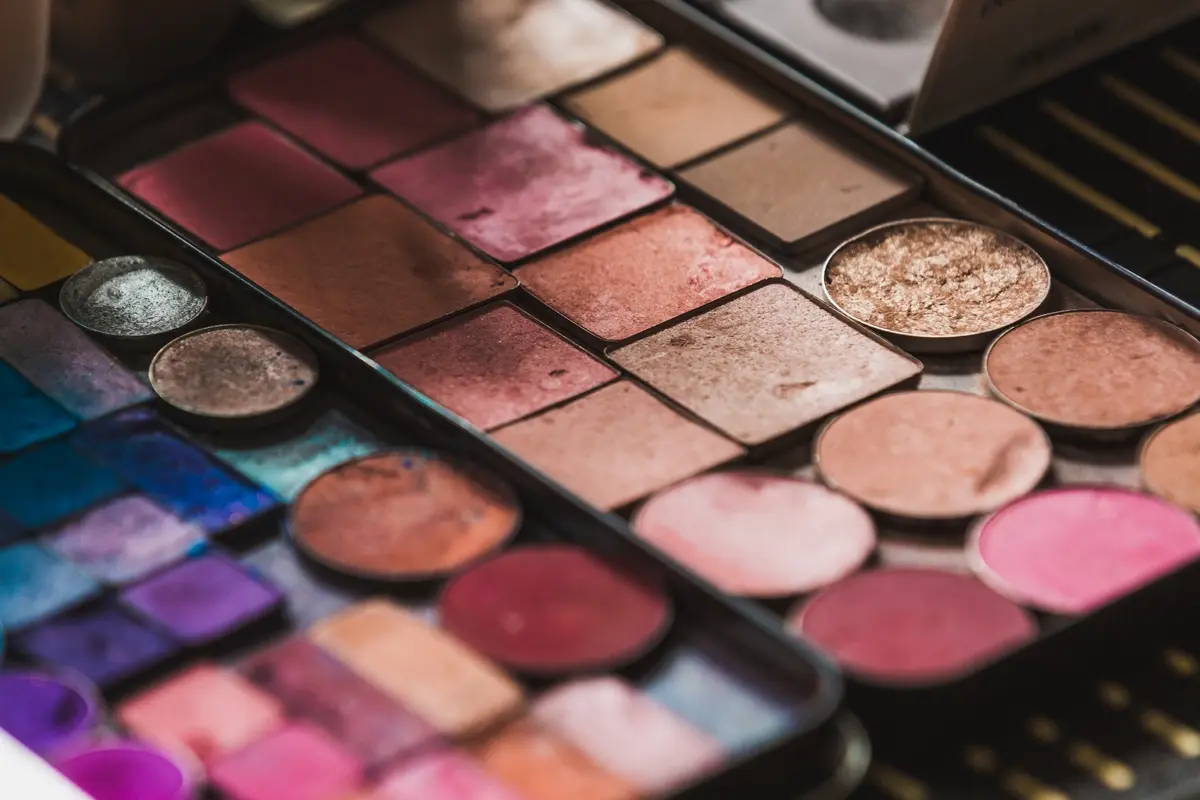 What is the shelf life of eyeshadows