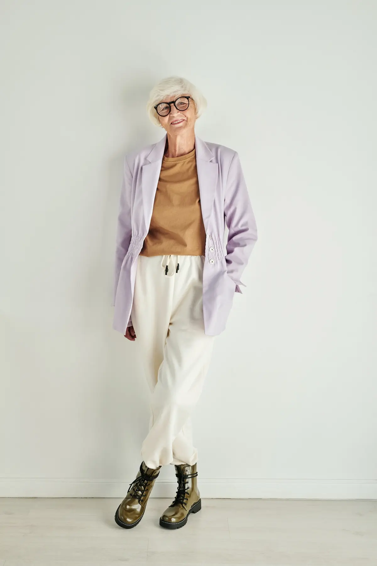 smart casual outfit for woman over 60